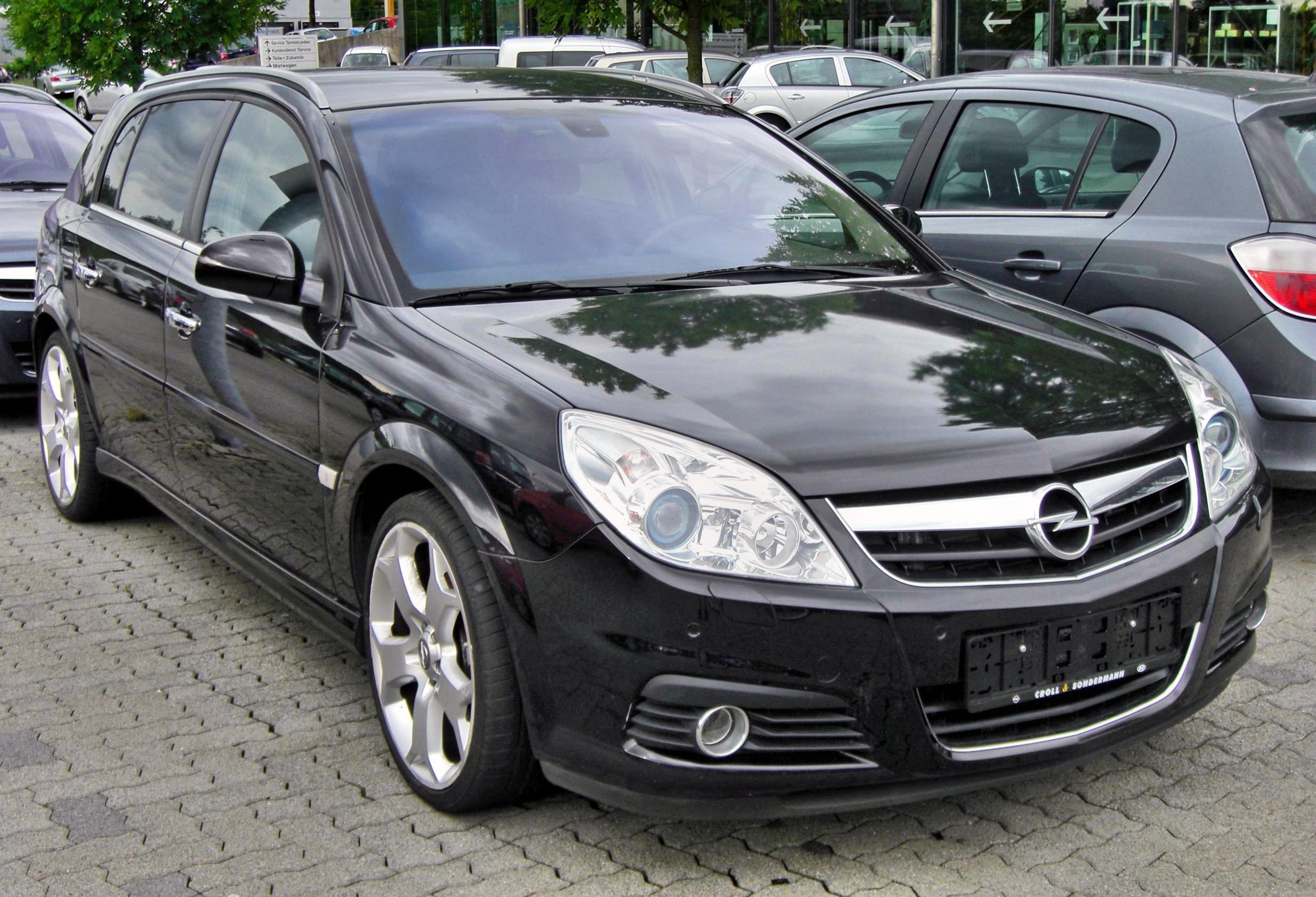 Illustration : OPEL - SIGNUM 3.0 V6 CDTI SPORT