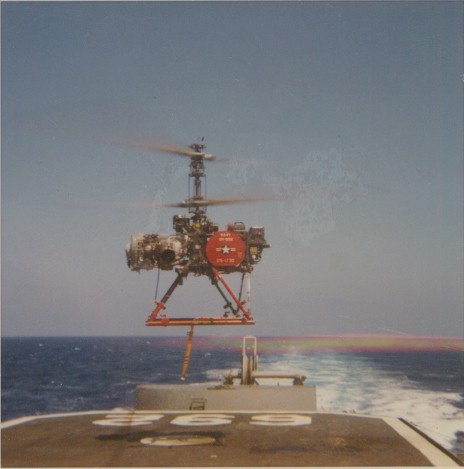 File:QH-50 hovering DD-692.jpg