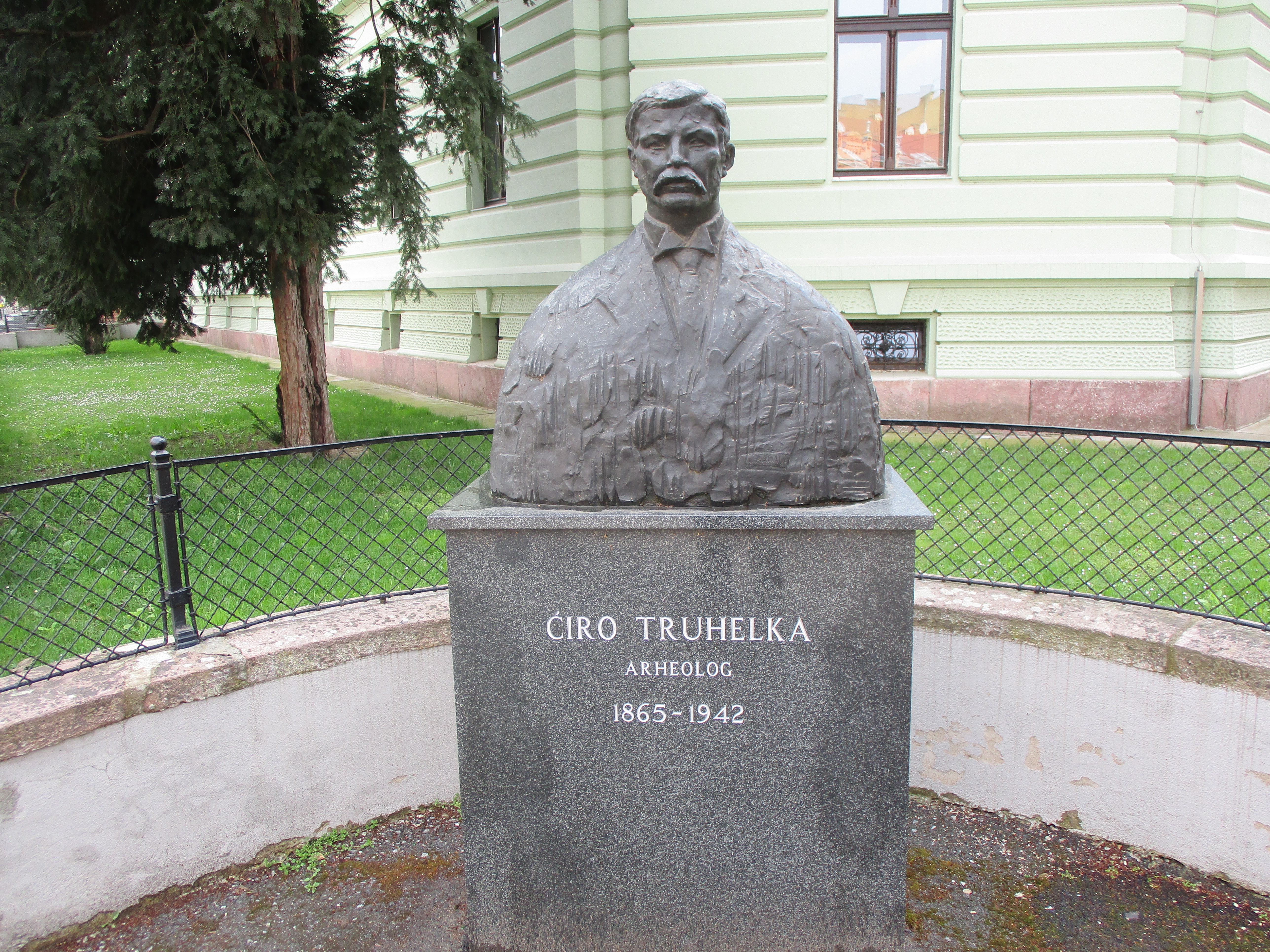 iro Truhelka Wikipedia