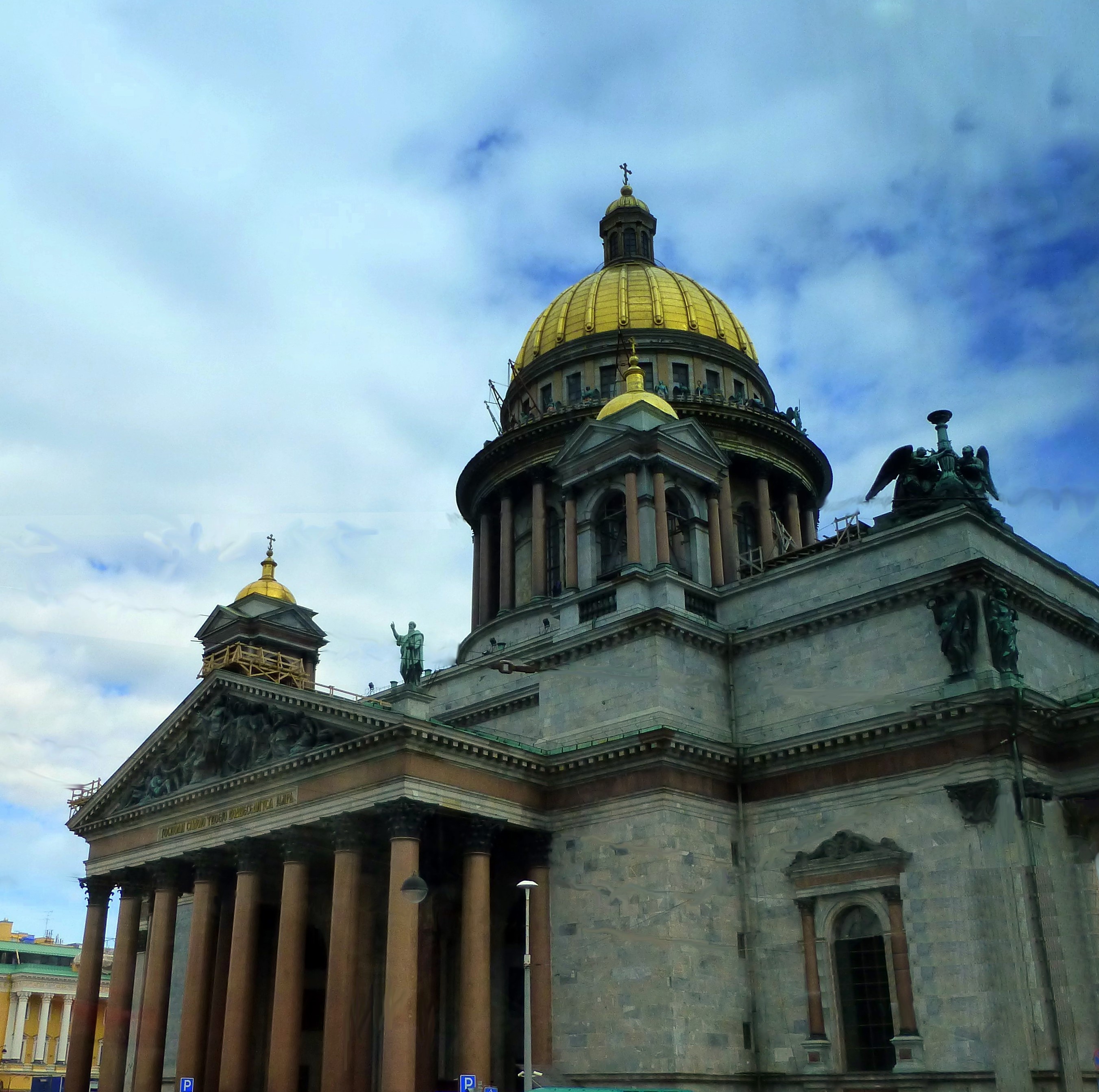 Храм Христа Спасителя и Исаакиевский собор