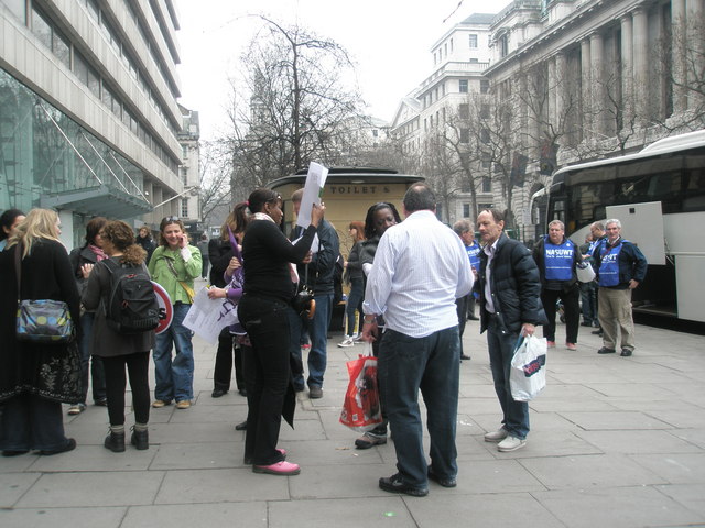 File:TUC March for the Alternative (1) - geograph.org.uk - 2328149.jpg