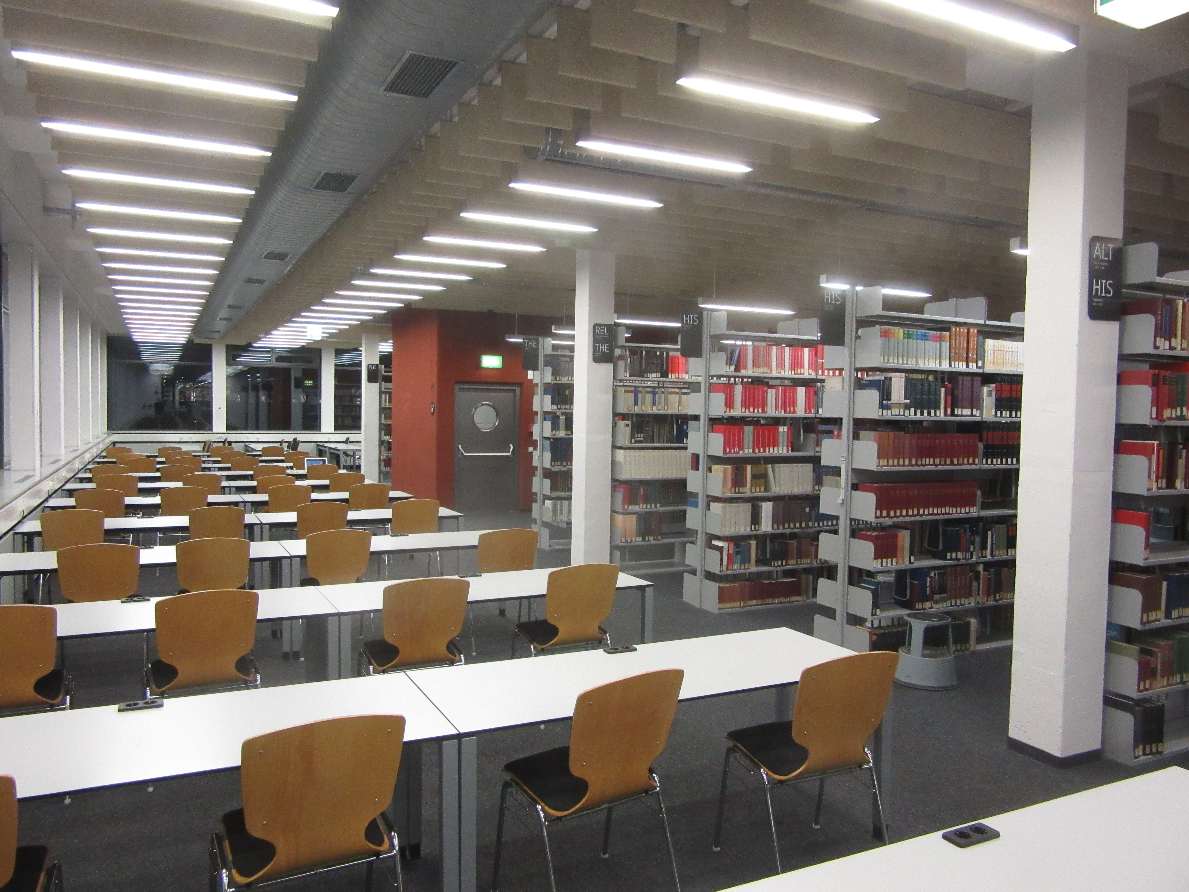 Reading hall. Университет Мюнстер интерьер. Universitätsbibliothek Heidelberg на карте.