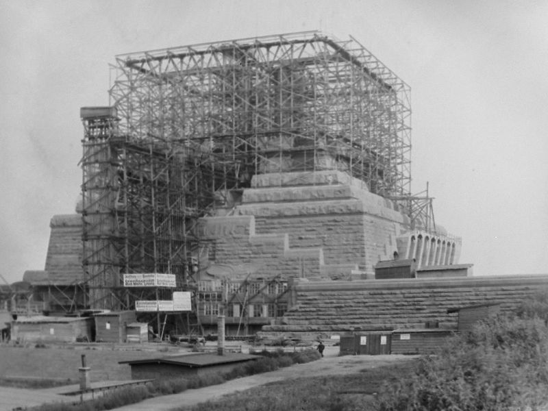 File:AHW Bau Voelkerschlachtdenkmal Leipzig 30 9 1907.jpg