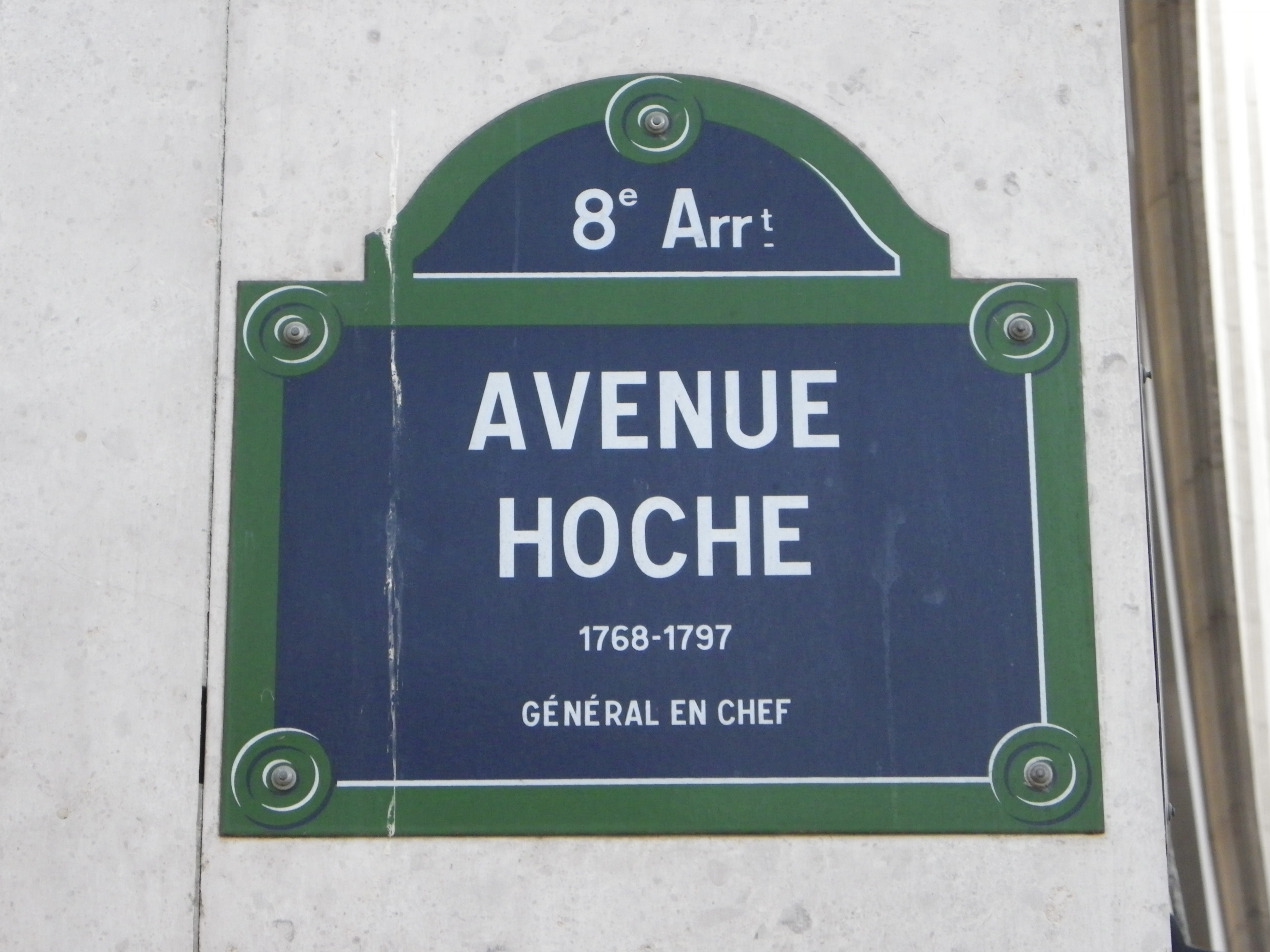 「plaque avenue hoche」の画像検索結果