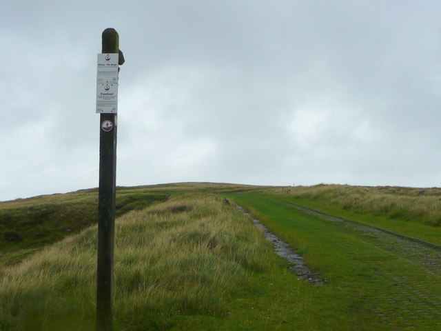 Dane Valley Way - north - geograph.org.uk - 977376