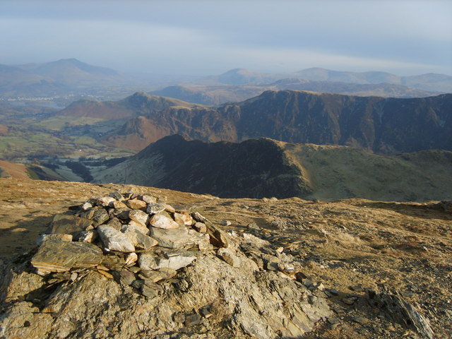 Descending Robinson - geograph.org.uk - 1109535