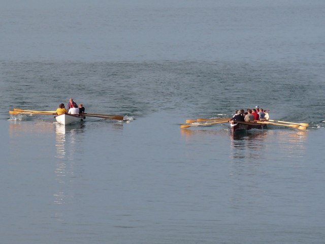 File:Gig racers practising at Ilfracombe harbour. - geograph.org.uk - 1362169.jpg