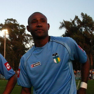 <span class="mw-page-title-main">Herly Alcázar</span> Colombian footballer (born 1976)