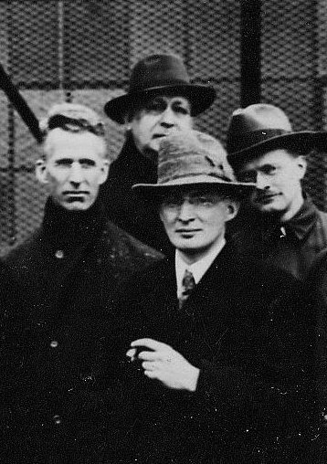 Scientists attending a tour of the [[New Brunswick Marconi Station|RCA Brunswick wireless station]], 1921. ''Left to right:'' [[Albert W. Hull]] ([[General Electric|GE]]), E.B. Pillsbury ([[RCA]]), Saul Dushman (GE), [[Richard H. Ranger]] (RCA).