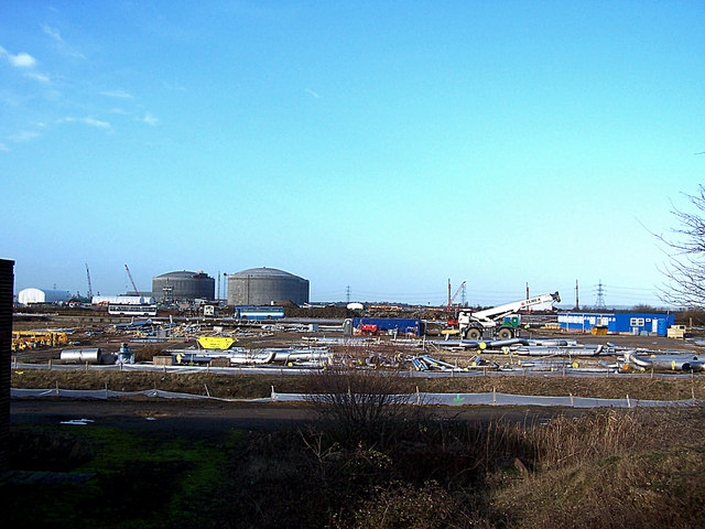 Industrial building site, Isle of Grain - geograph.org.uk - 649444