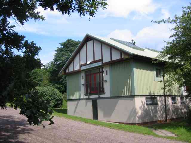 File:Mote Mount Centre - geograph.org.uk - 24817.jpg