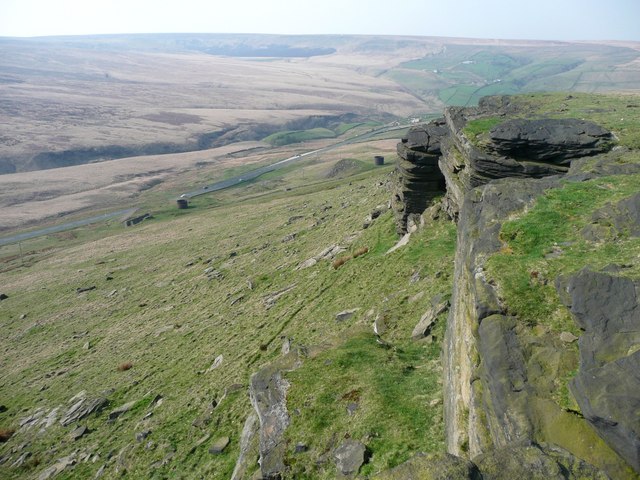 Pule Edge, Marsden - geograph.org.uk - 847368