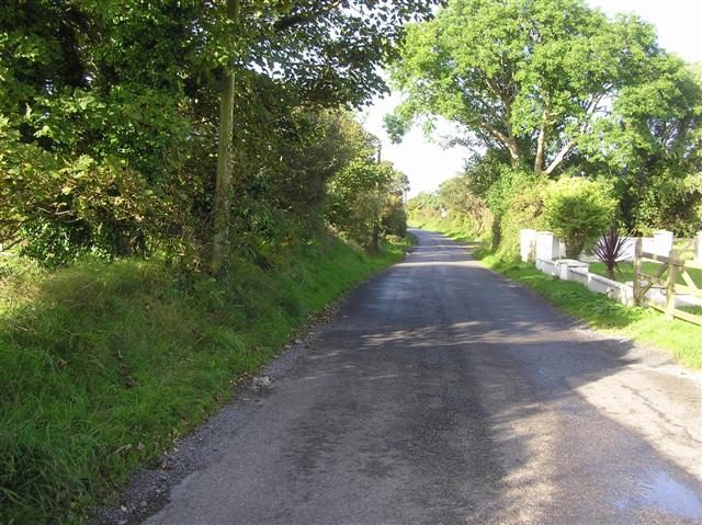 File:Road at Bunduff - geograph.org.uk - 1482201.jpg