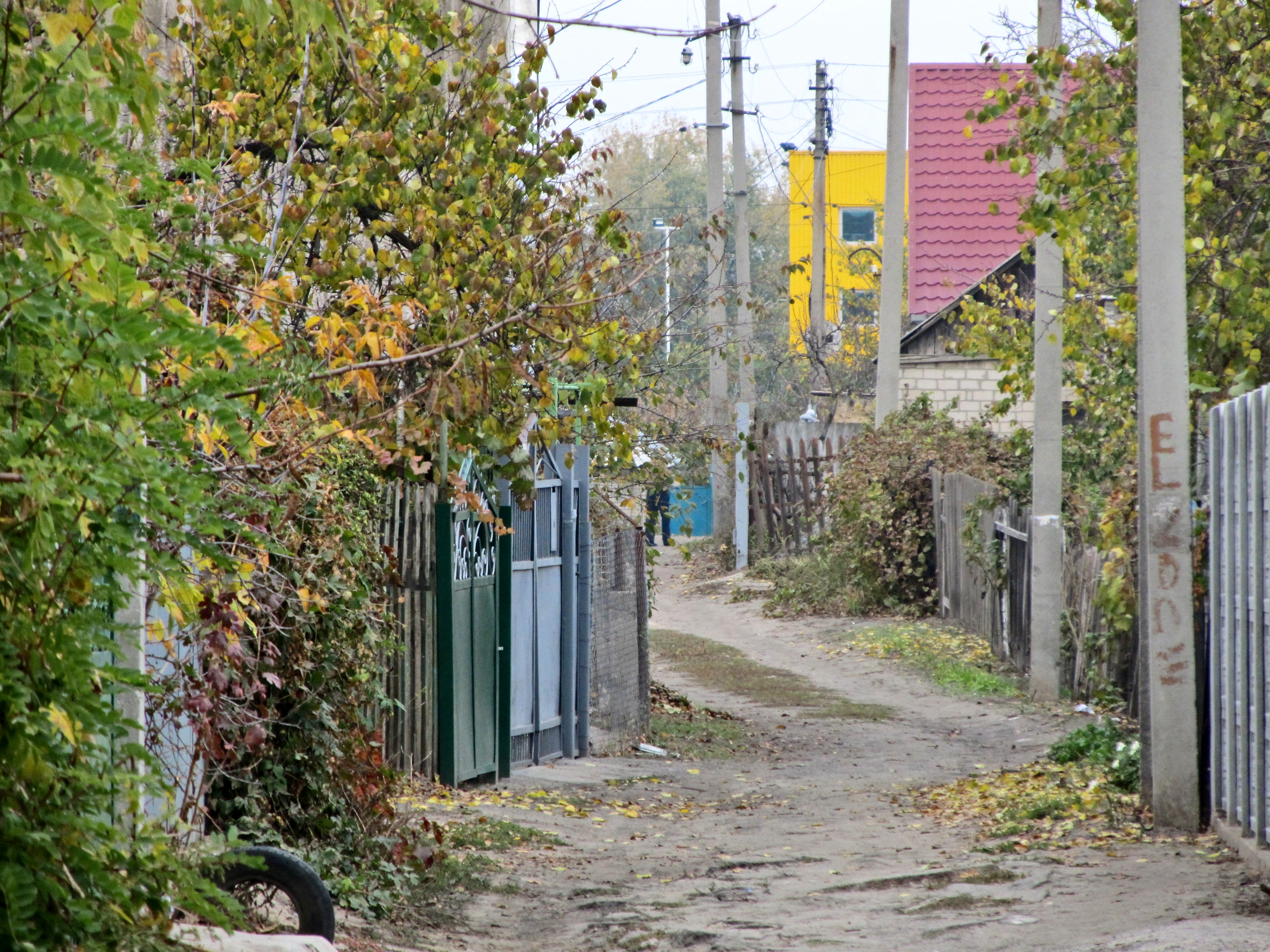 Rostovskiy Ln., Melitopol, Zaporizhia Oblast, Ukraine 09.JPG