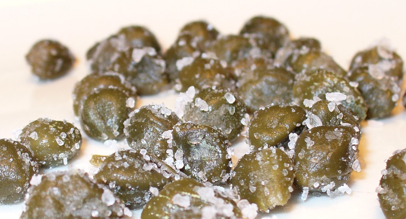 File:Salted capers.jpg - Wikimedia Commons