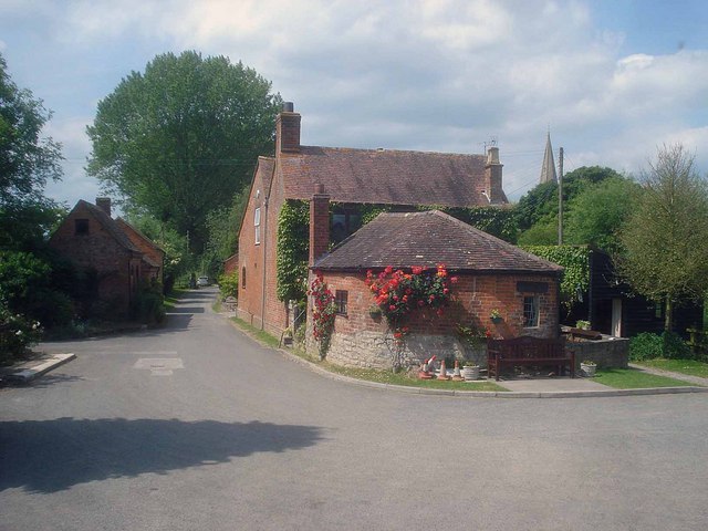 File:The Boat Inn - 1 - geograph.org.uk - 1418434.jpg