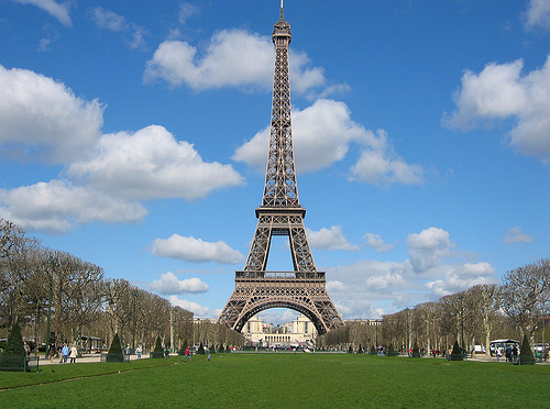 File:Torre-Eiffel (1).jpg - Wikimedia Commons