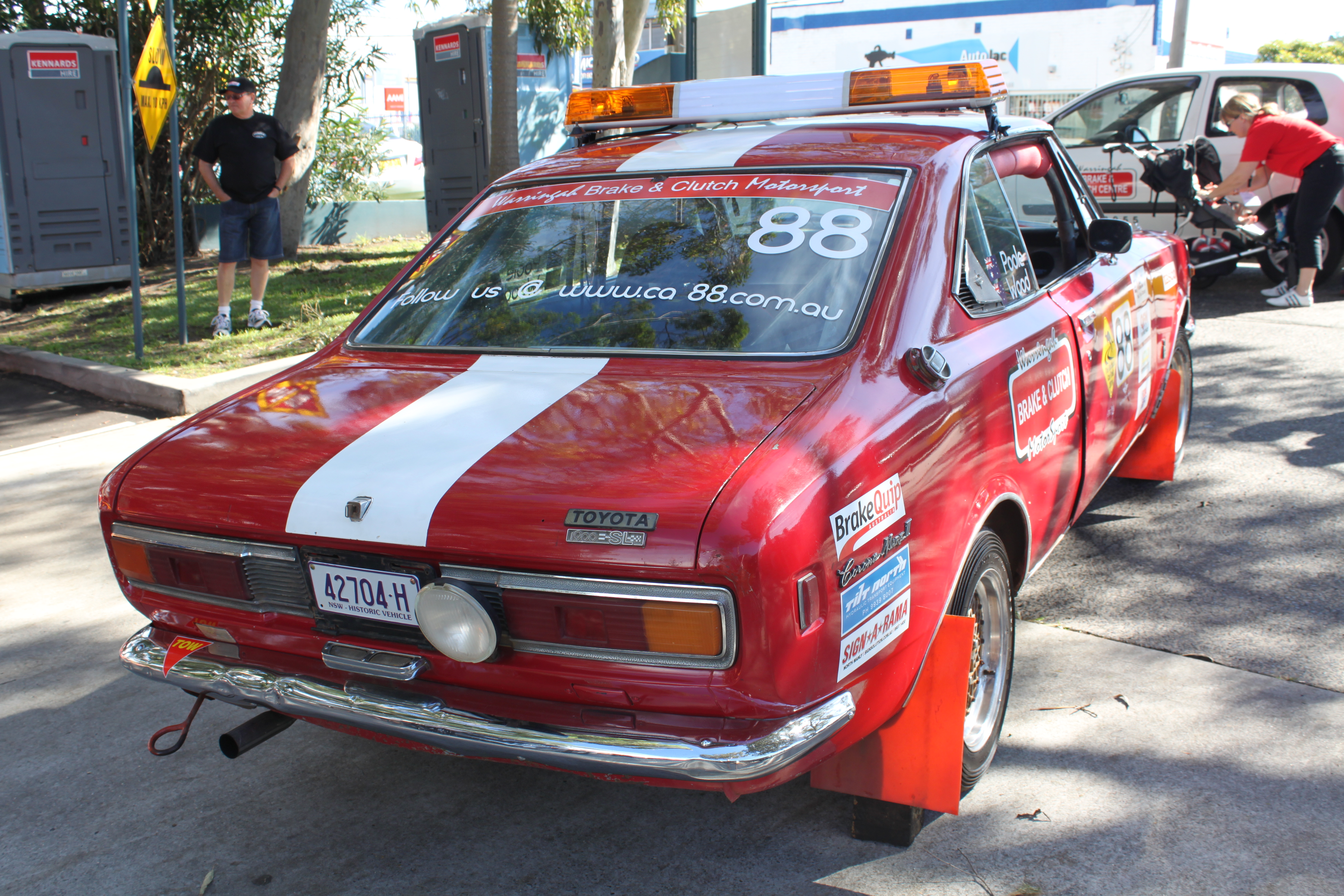 File:Toyota Corona Mark 2 RT73 (15747946116).jpg - Wikimedia Commons