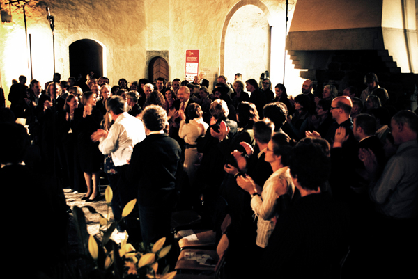 File:Audience response at GAIA Chamber Music Festival.jpg