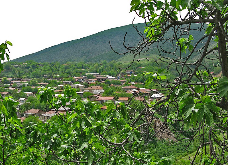 File:Azikh village of Khojavend District, Azerbaijan.jpg