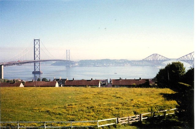 Bridges across the Firth of Forth at Queensferry - geograph.org.uk - 10202