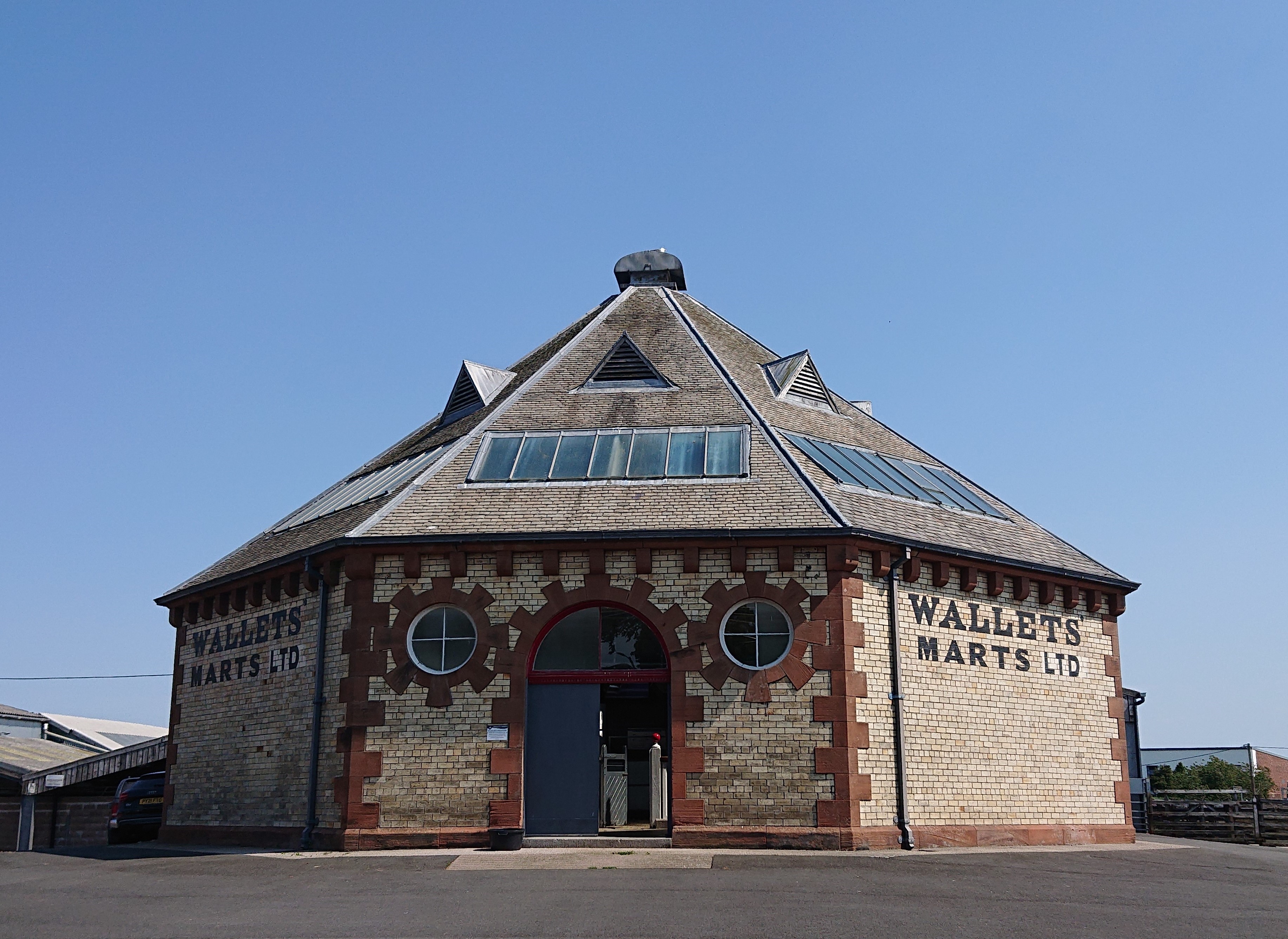 Castle Douglas Auction Mart