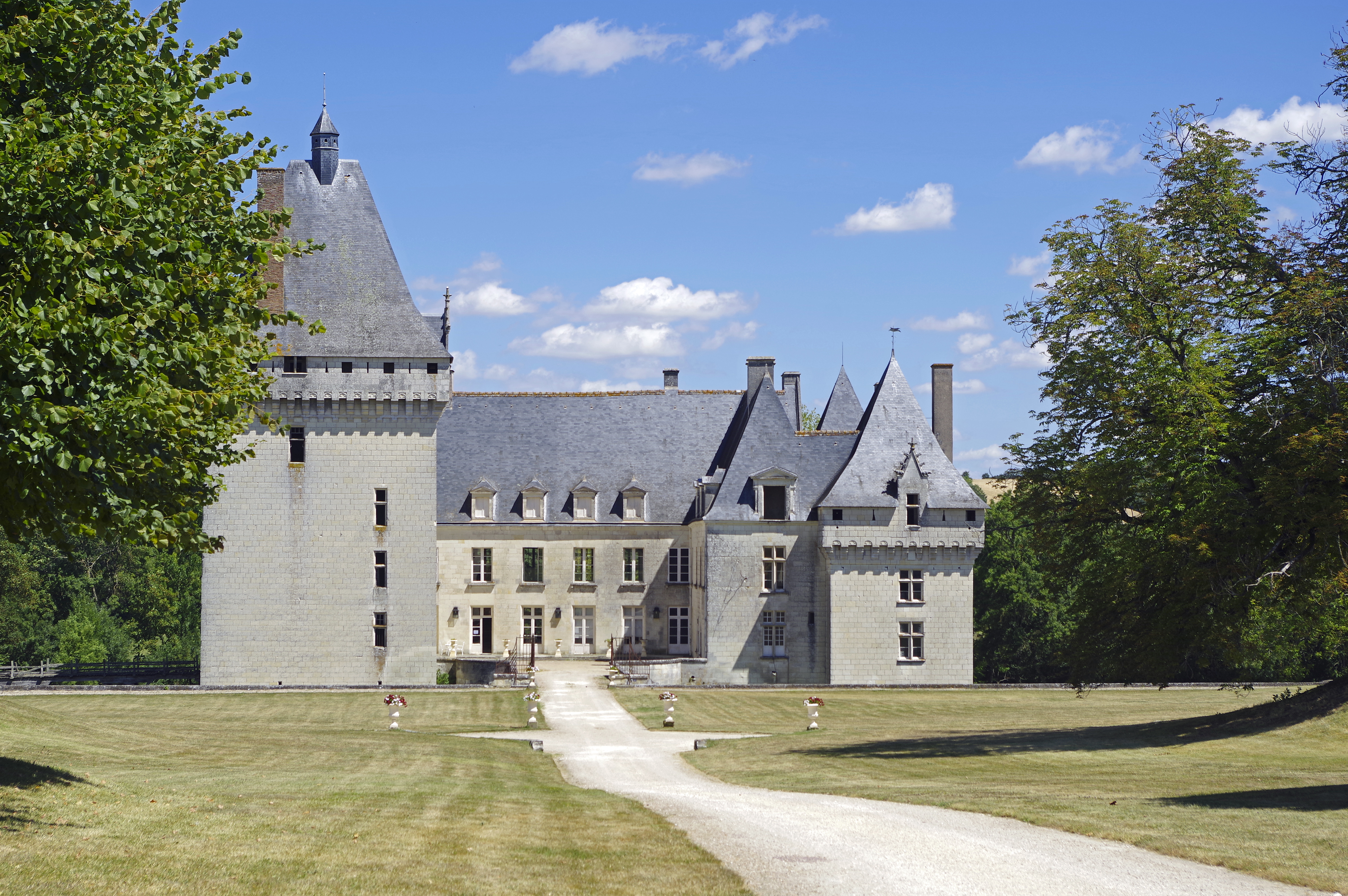 Château de l'Isle Savary  France Nouvelle-Aquitaine Charente-Maritime Clion 17240