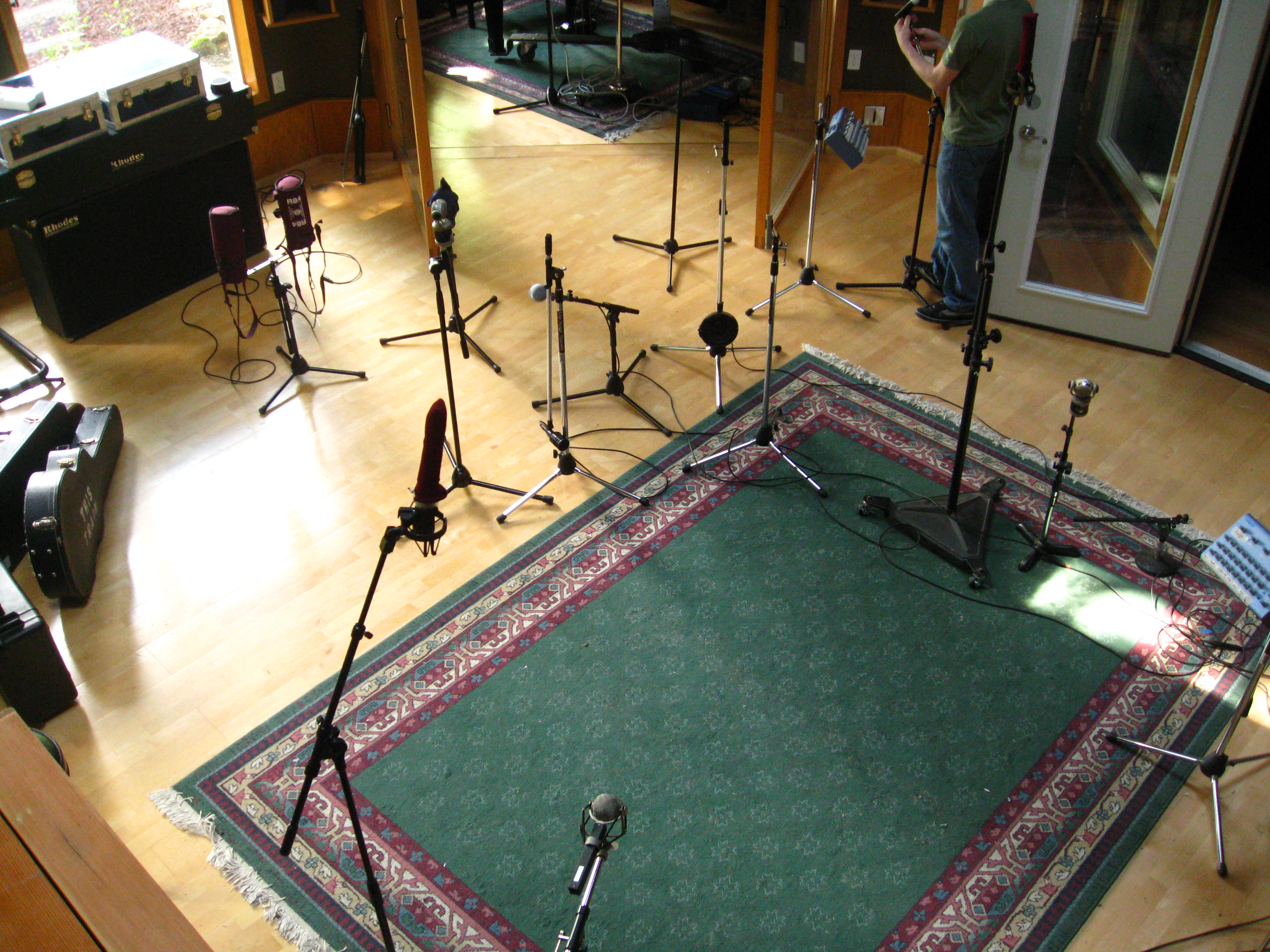 File Drum Set Microphones 2 Supernatural Jpg Wikimedia Commons