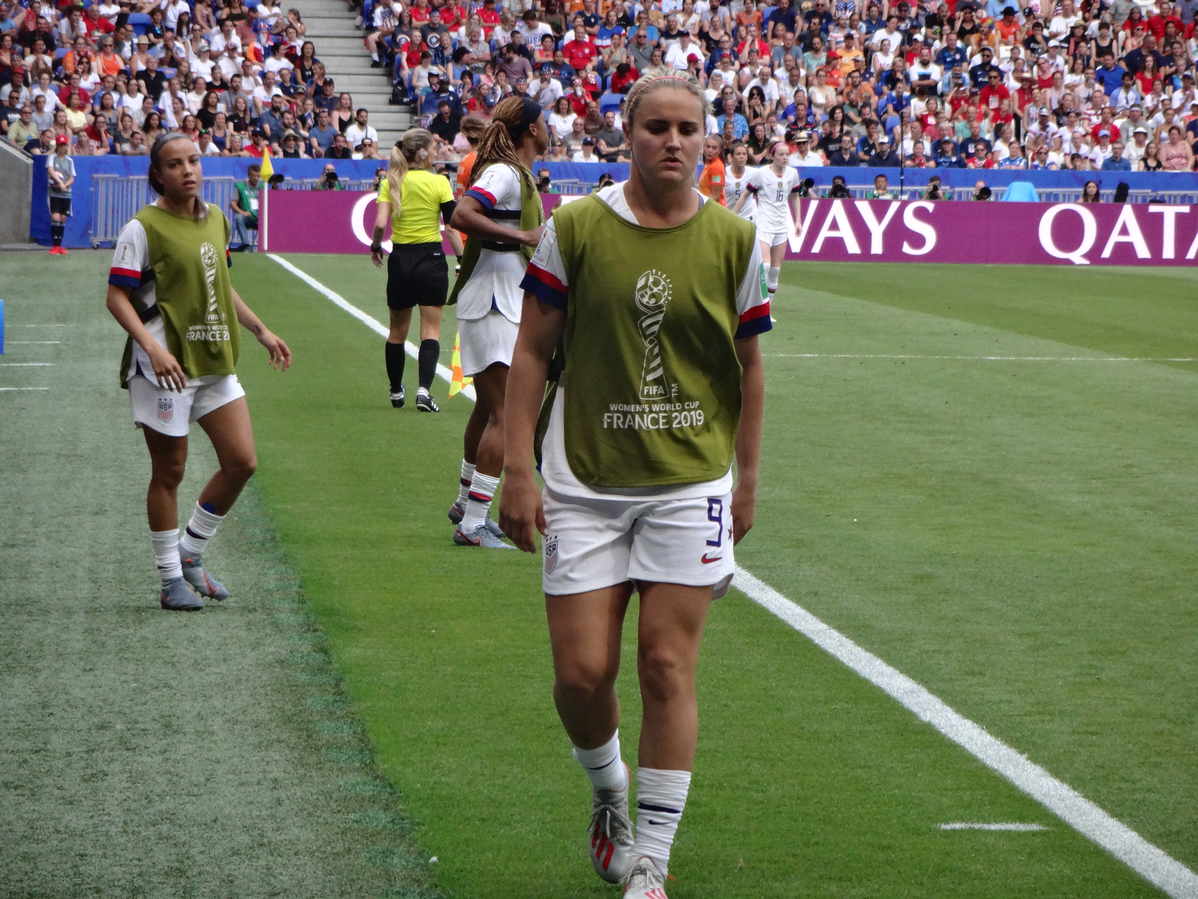 File:FIFA Women's World Cup 2019 Final - US substitutes warming up (3).jpg - Wikimedia Commons