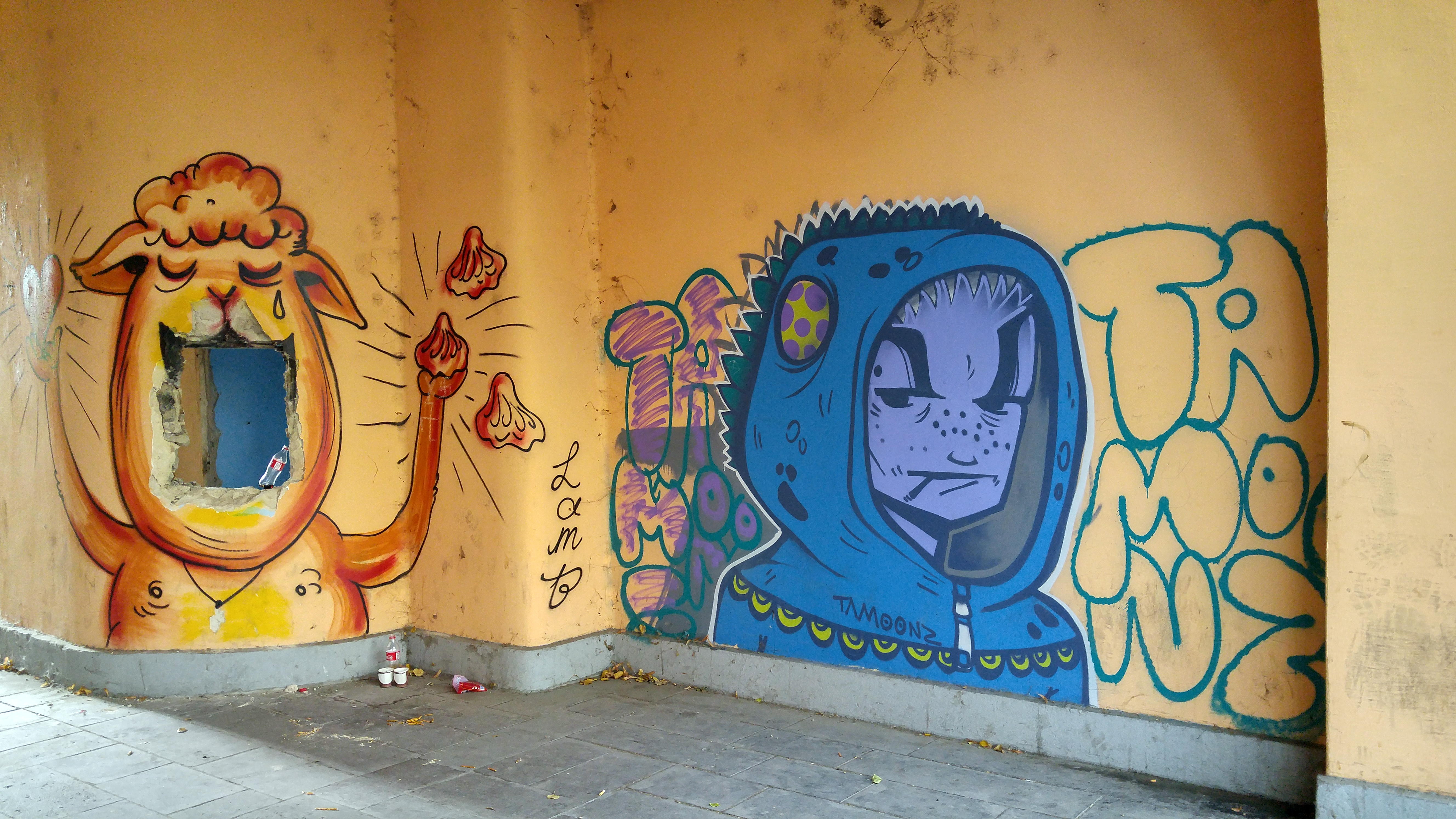 File:Graffiti in Tbilisi Georgia (HDR Photos-G7 Lg) گرافیتی ها در تفلیس  گرجستان.jpg - Wikimedia Commons