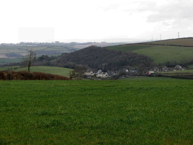 File:Halwell from near Moreleigh, South Devon - geograph.org.uk - 98894.jpg