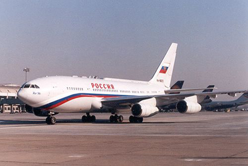 File:Ilyushin Il-96 2001-1.jpg