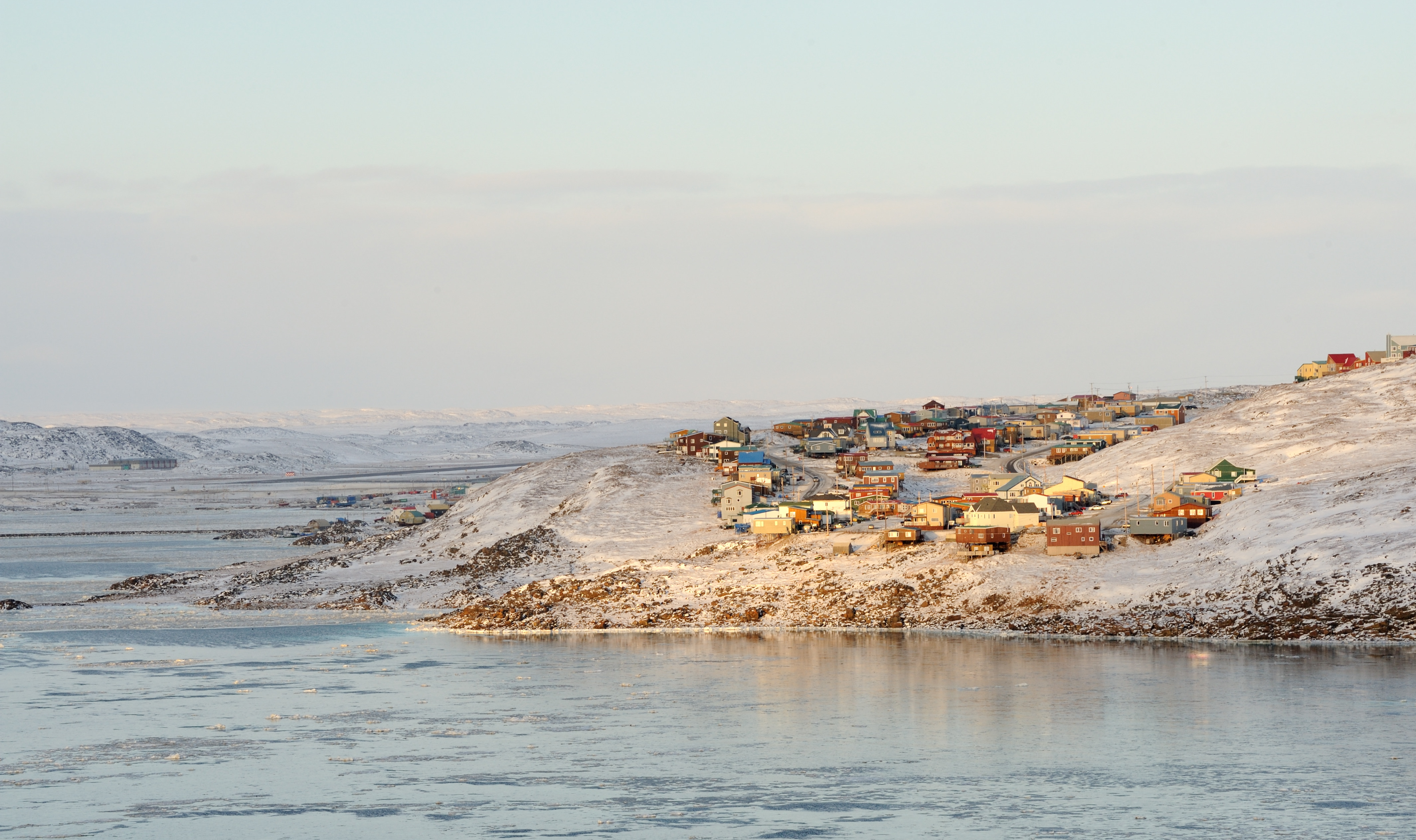Iqaluit outskirts2.jpg