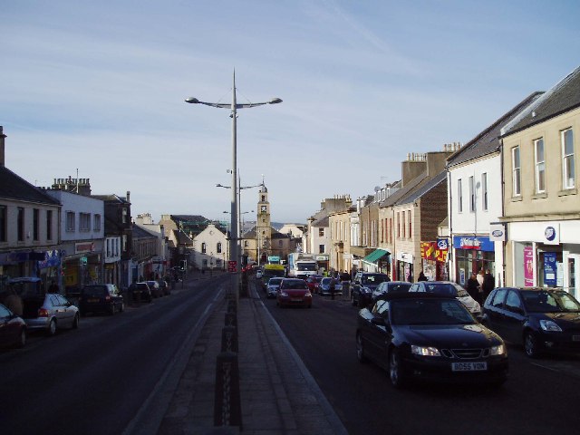 File:Main Street, Lanark - geograph.org.uk - 119806.jpg