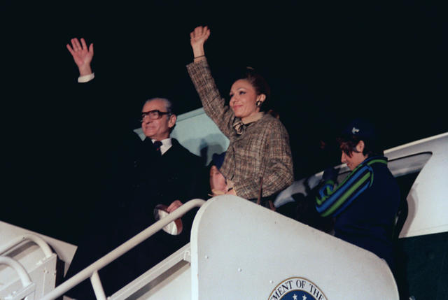 File:Mohammed Reza Pahlavi and his wife.jpg