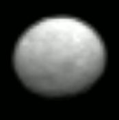 Ceres văzută de sonda Dawn la 13 ian. 2015[1][2]