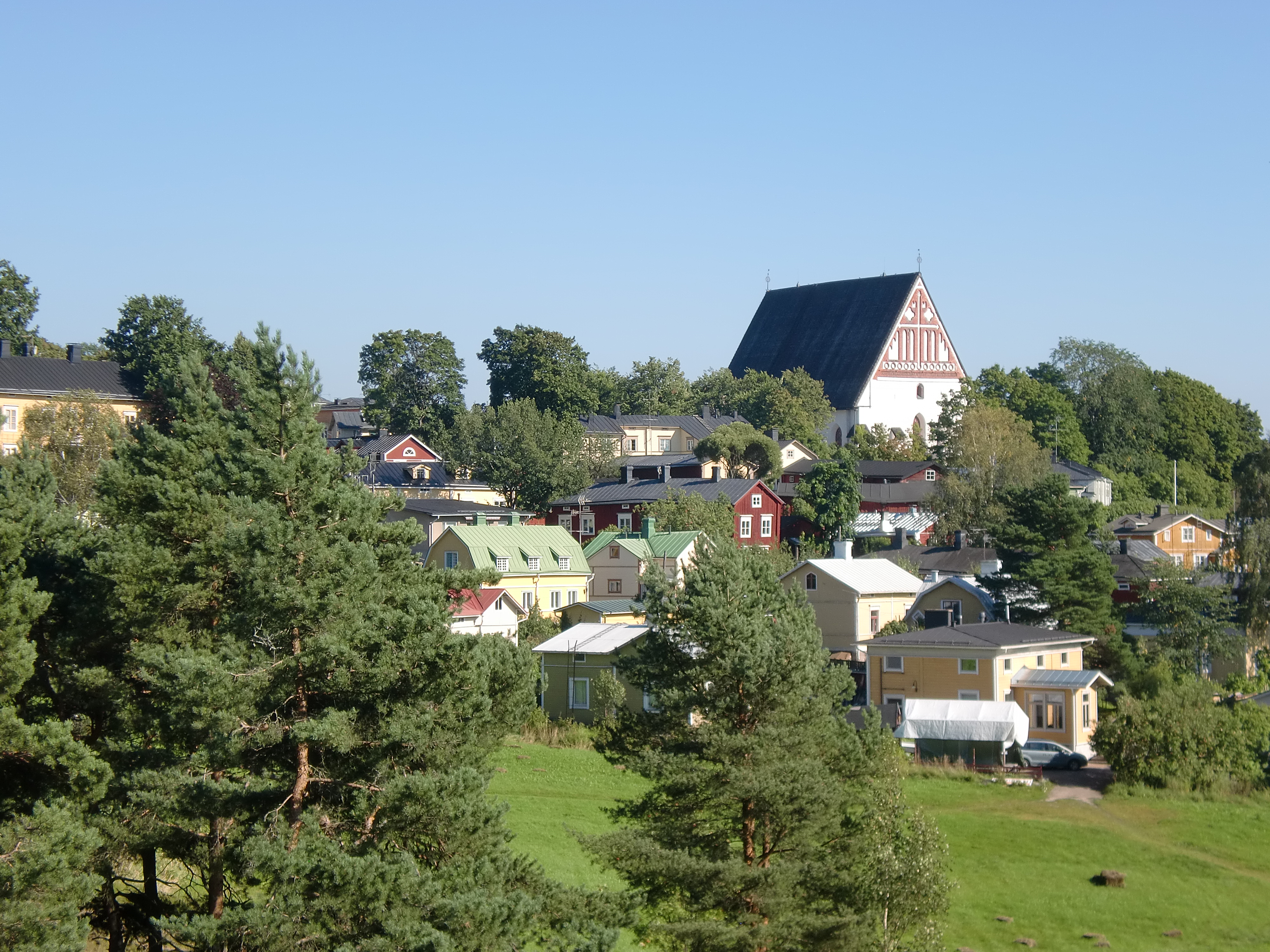 File:Porvoo näkymä Linnamäeltä.jpg - Wikimedia Commons