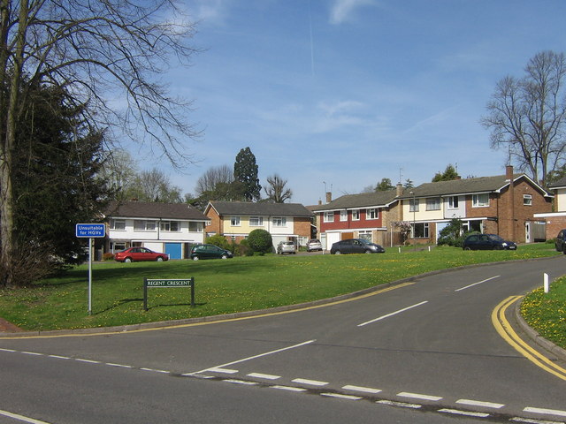 File:Regent Crescent - geograph.org.uk - 812445.jpg