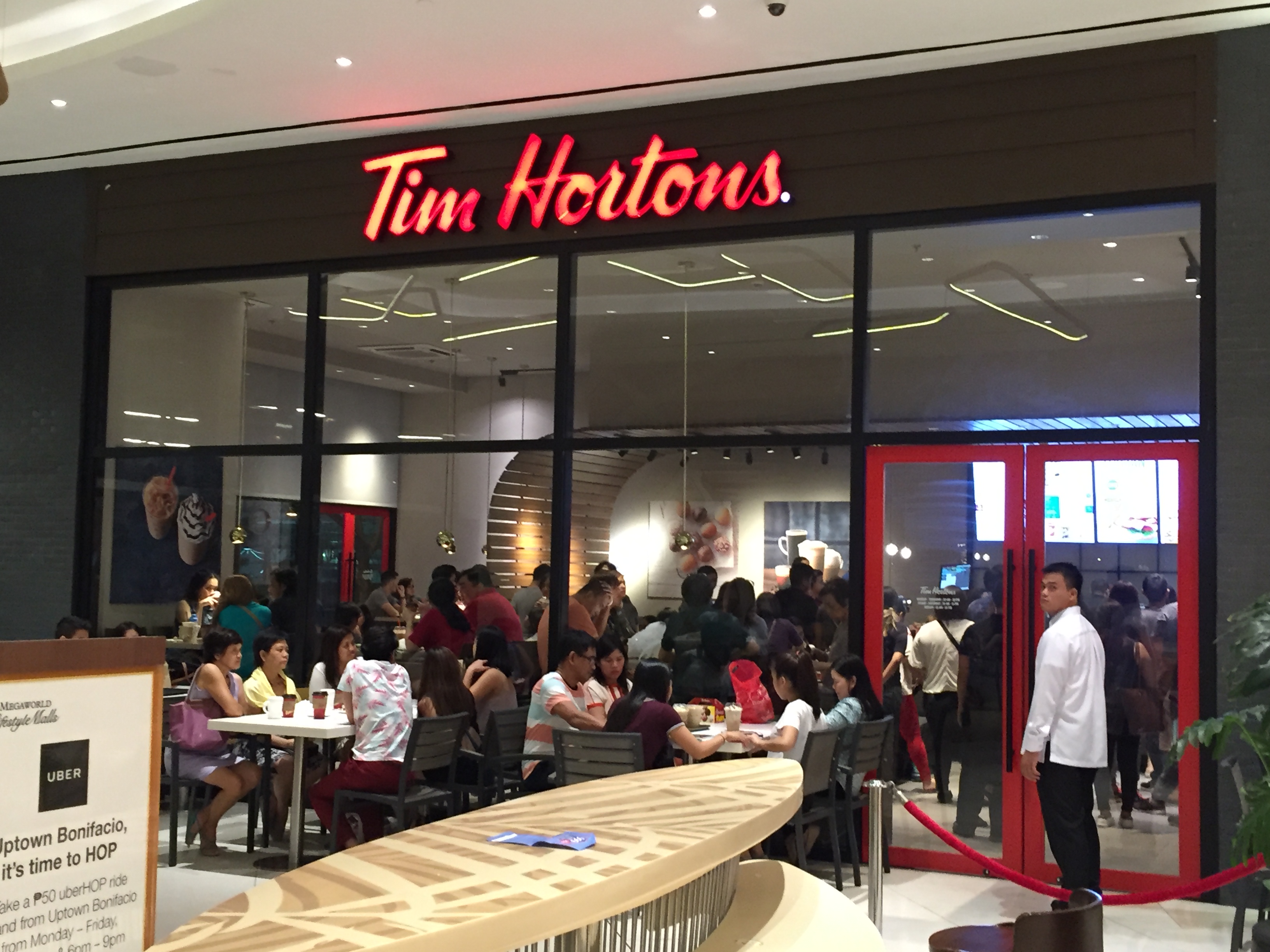 interior do tim hortons – Foto de Tim Hortons, Toronto - Tripadvisor