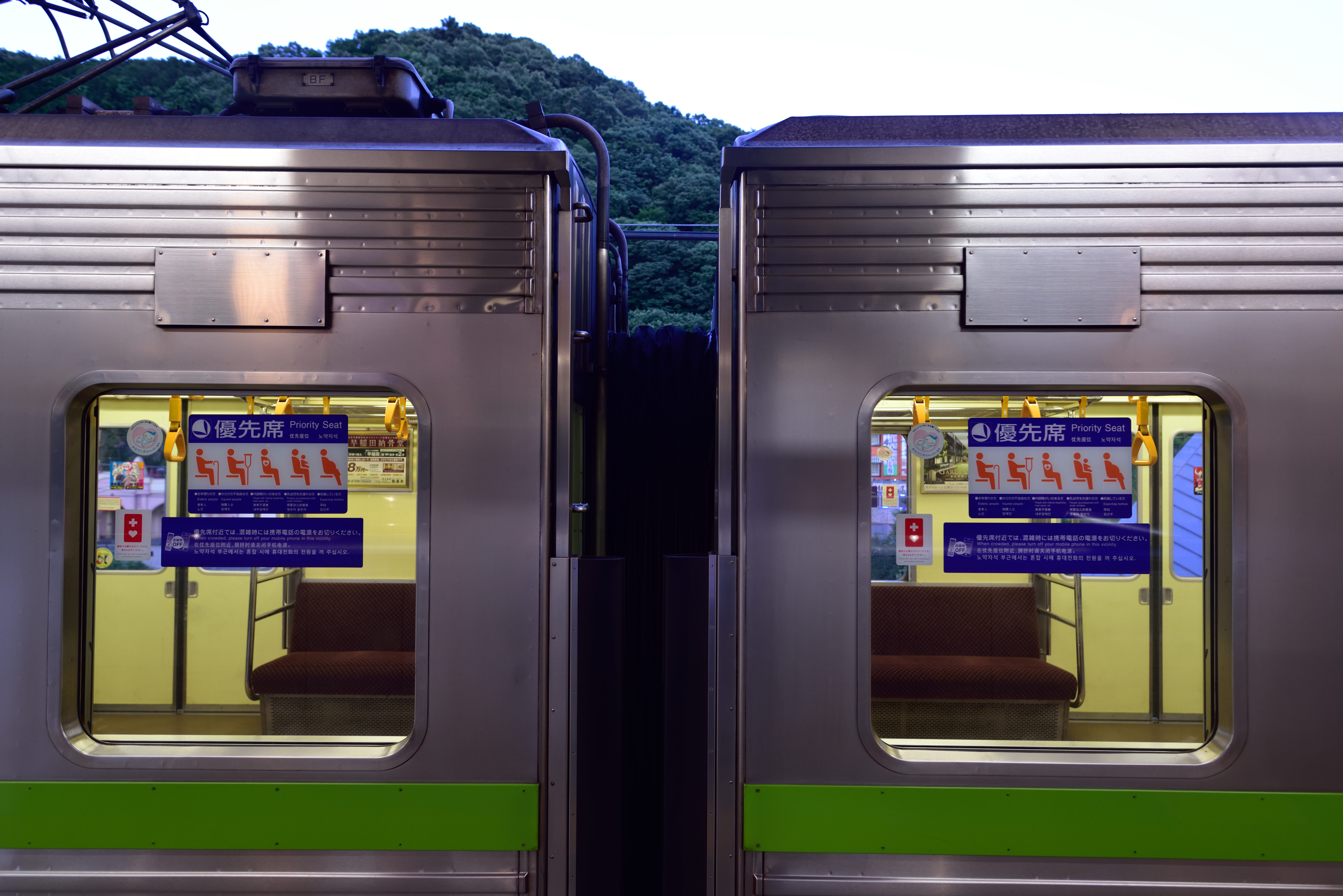 File Toei Subway 10 000 Series Side 20170602 Jpg Wikimedia Commons