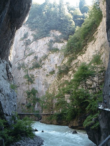 File:Aareschlucht1.jpg