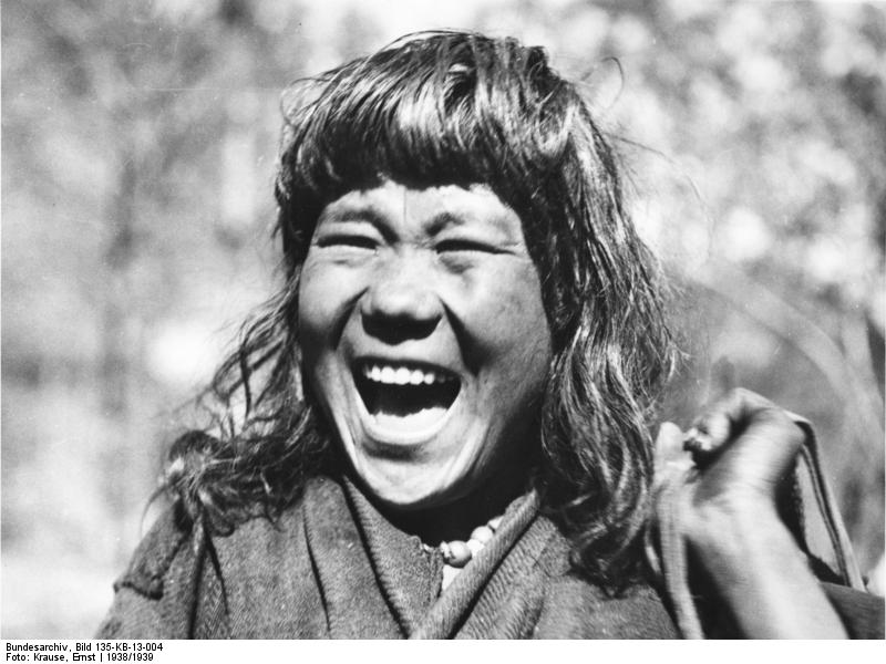 File:Bundesarchiv Bild 135-KB-13-004, Tibetexpedition, Karawanenmädchen.jpg