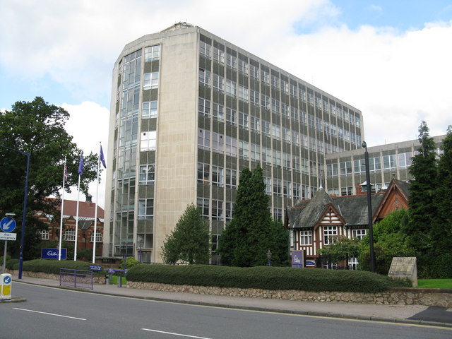 File:Cadbury's - large office block - geograph.org.uk - 961892.jpg