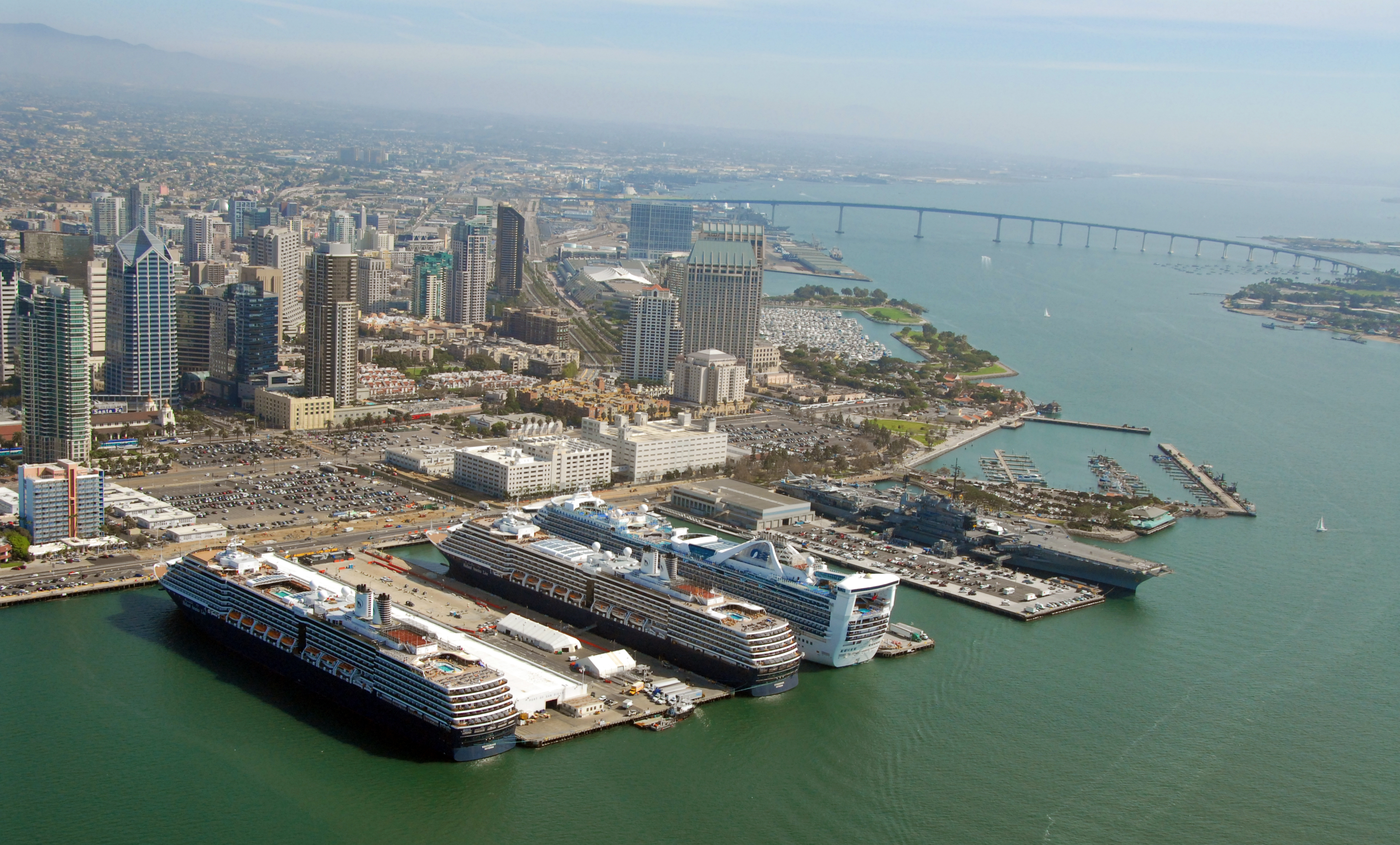 Cruise_Ships_Visit_Port_of_San_Diego_002