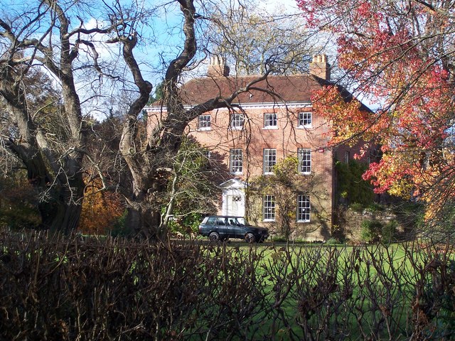 File:Ebernoe House - geograph.org.uk - 1041876.jpg