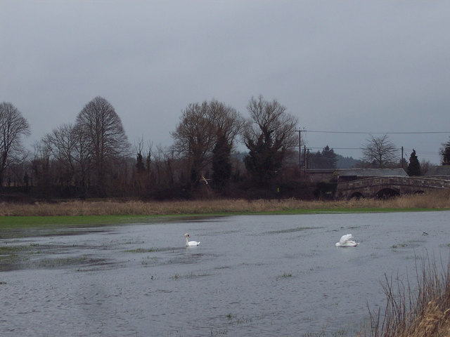 File:Floods at Ibsley Bridge - geograph.org.uk - 320259.jpg