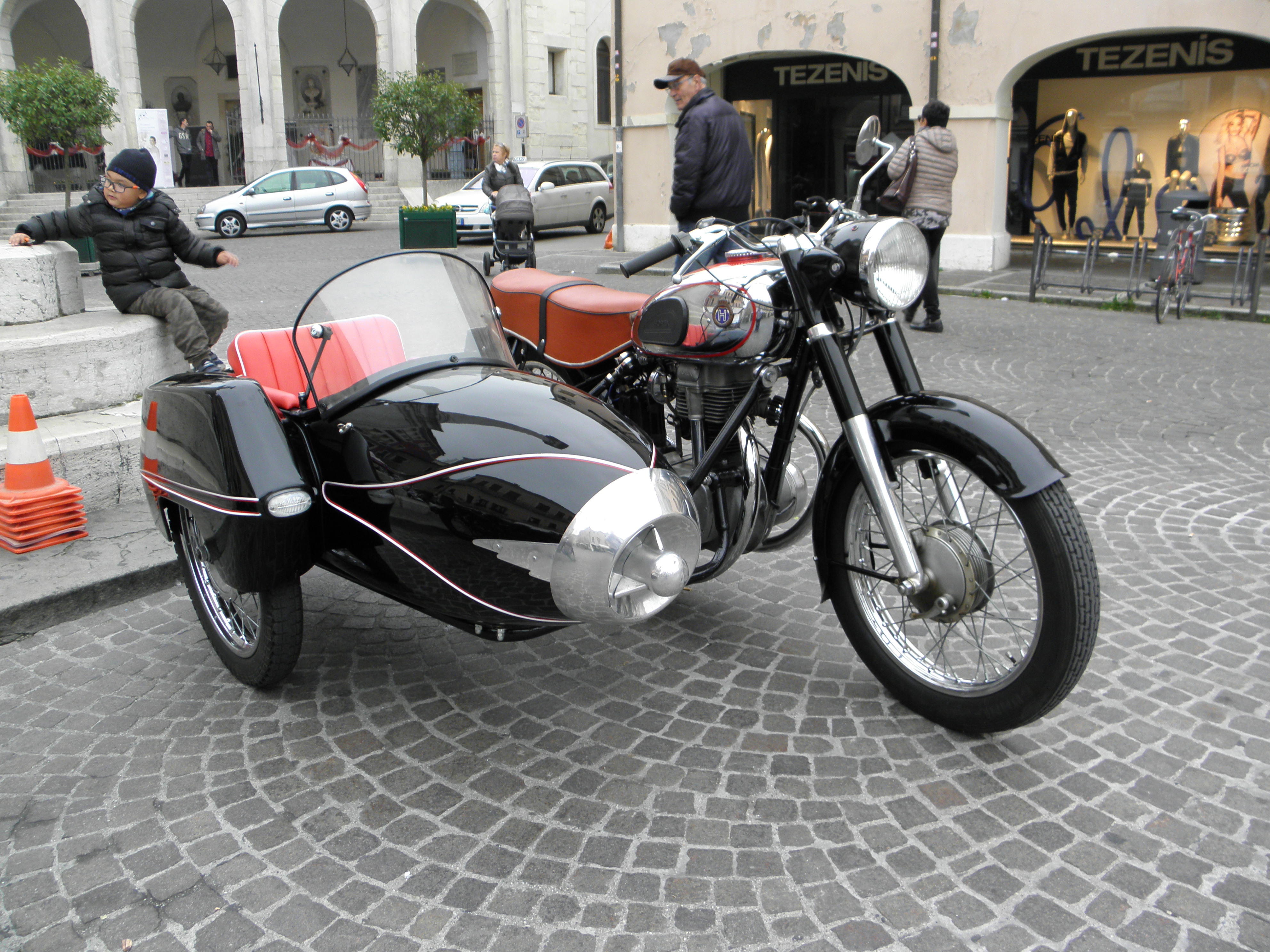 Ritz Sidecar