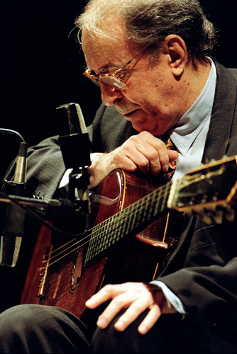 6 Famous Bossa Nova Jazz Musicians