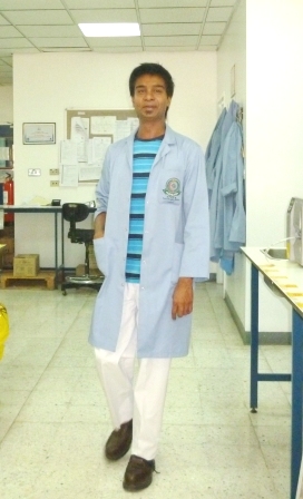 File:Lab Worker (9417776016).jpg