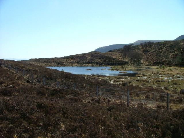 File:Loch na Leanna.jpg